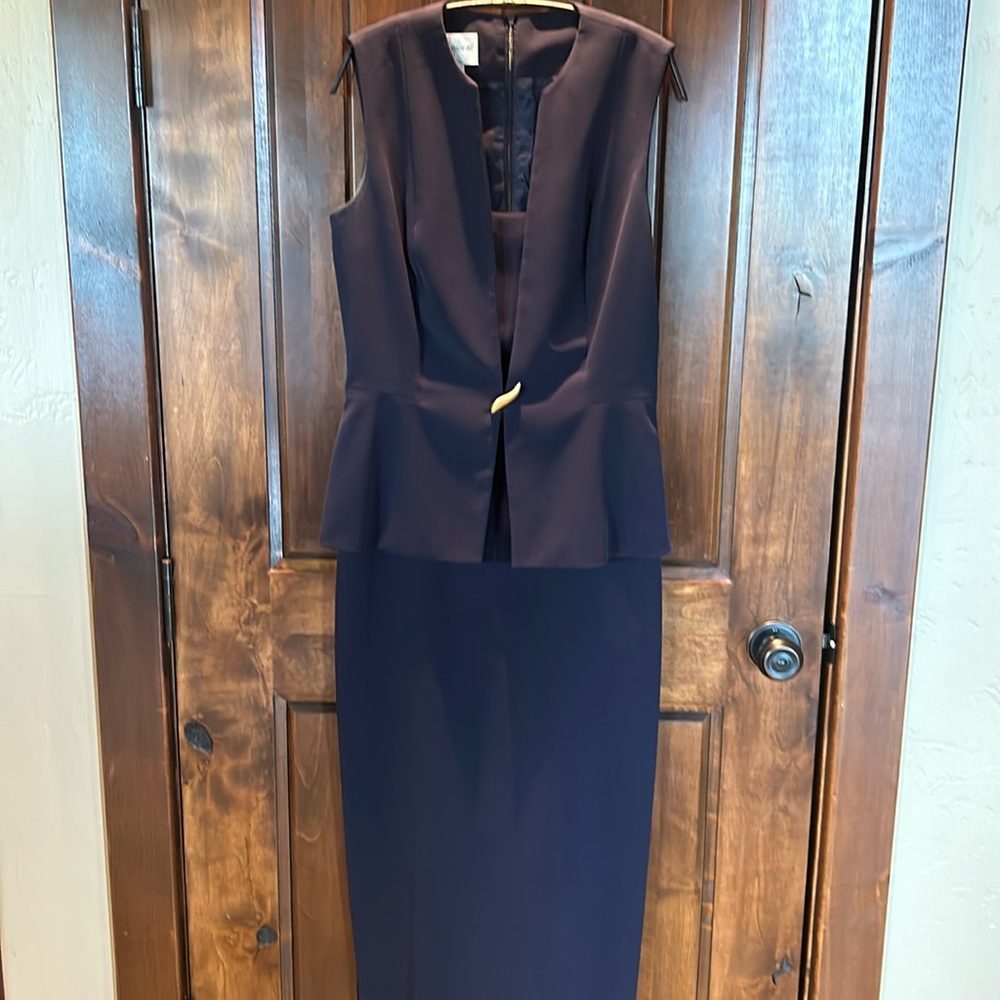 Vintage beautiful sleeveless dress